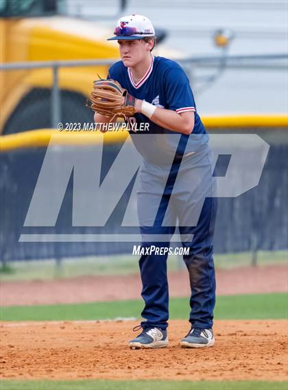 Thumbnail 2 in Harnett Central @ Terry Sanford photogallery.