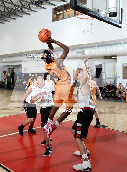 Thumbnail 2 in Shalhevet Black vs Northwest Yeshiva High School (Steve Glouberman Tournament) photogallery.