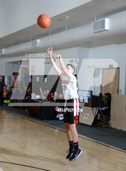 Thumbnail 3 in Shalhevet Black vs Northwest Yeshiva High School (Steve Glouberman Tournament) photogallery.