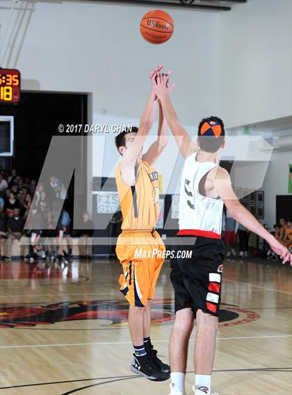Thumbnail 3 in Shalhevet Black vs Northwest Yeshiva High School (Steve Glouberman Tournament) photogallery.