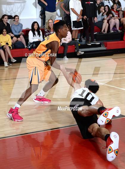 Thumbnail 2 in Shalhevet Black vs Northwest Yeshiva High School (Steve Glouberman Tournament) photogallery.