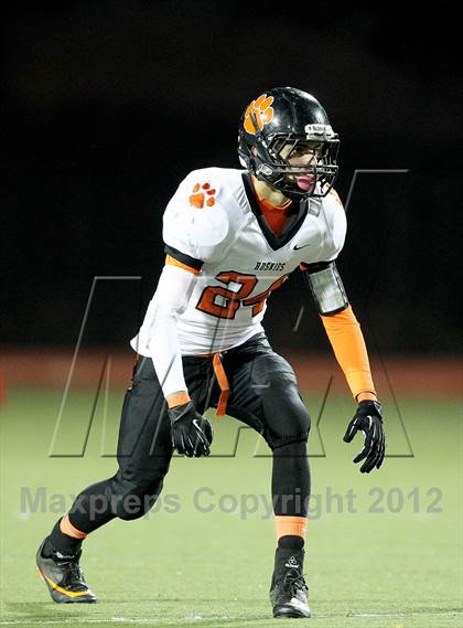Thumbnail 3 in Washington @ Las Lomas (CIF NCS D2 Playoffs) photogallery.