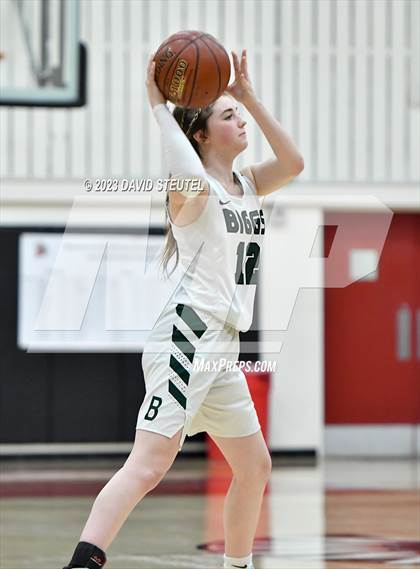 Thumbnail 1 in Rio Linda vs. Biggs (Love of the Game) photogallery.