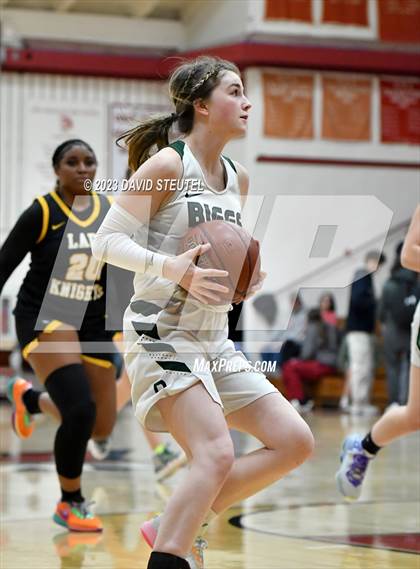 Thumbnail 2 in Rio Linda vs. Biggs (Love of the Game) photogallery.