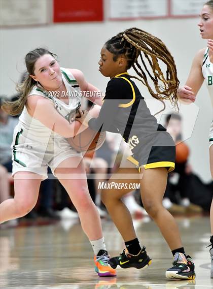 Thumbnail 1 in Rio Linda vs. Biggs (Love of the Game) photogallery.