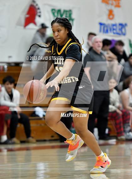 Thumbnail 3 in Rio Linda vs. Biggs (Love of the Game) photogallery.
