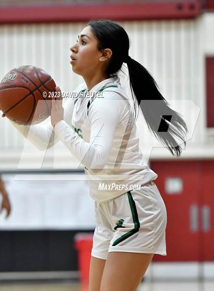 Thumbnail 2 in Rio Linda vs. Biggs (Love of the Game) photogallery.