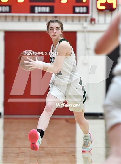 Thumbnail 3 in Rio Linda vs. Biggs (Love of the Game) photogallery.