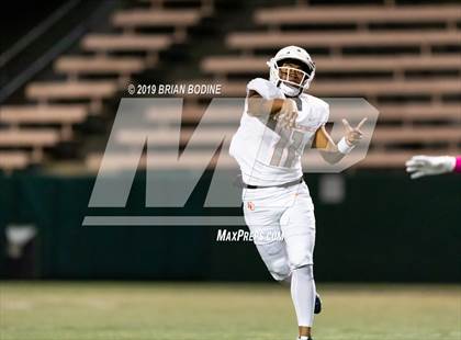 Thumbnail 3 in Eastside Catholic @ Garfield photogallery.
