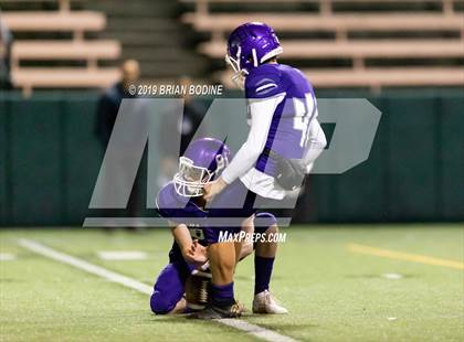 Thumbnail 2 in Eastside Catholic @ Garfield photogallery.