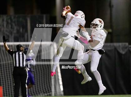 Thumbnail 1 in Eastside Catholic @ Garfield photogallery.