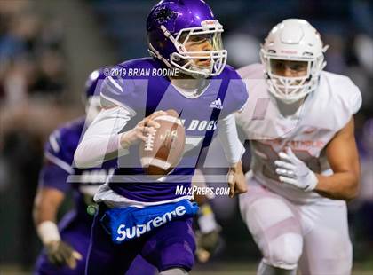 Thumbnail 3 in Eastside Catholic @ Garfield photogallery.