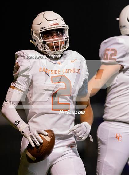 Thumbnail 3 in Eastside Catholic @ Garfield photogallery.