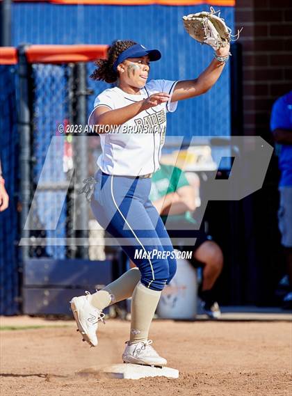 Thumbnail 3 in Ponderosa vs. Central Catholic (CIF SJS D3 Final - Game Photos) photogallery.