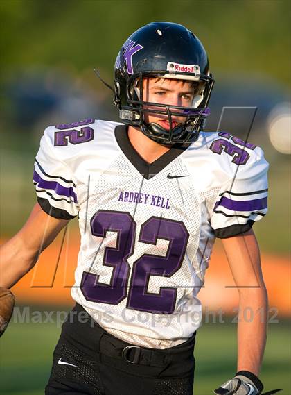 Thumbnail 3 in Marvin Ridge vs Ardrey Kell photogallery.