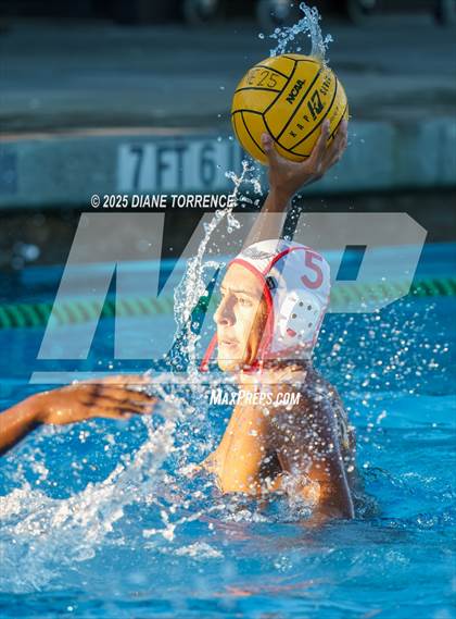 Thumbnail 3 in Santa Ana vs Tustin (CIF SS Division 4 Round 1) photogallery.