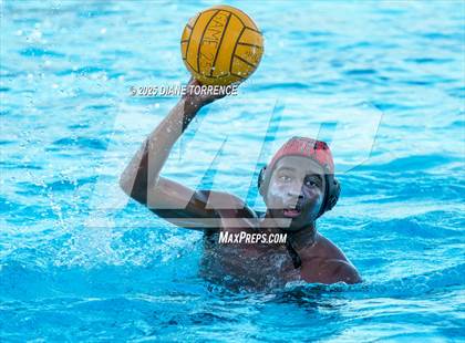 Thumbnail 3 in Santa Ana vs Tustin (CIF SS Division 4 Round 1) photogallery.
