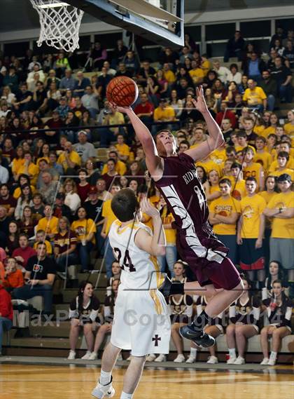 Thumbnail 3 in Ridgway vs. Elk County Catholic (District IX A Final) photogallery.