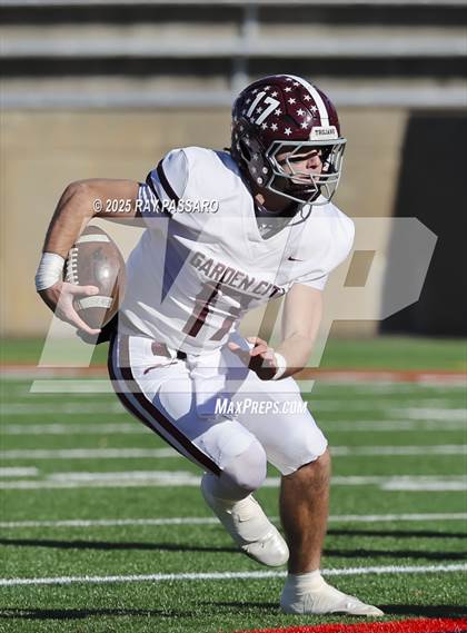 Thumbnail 3 in Garden City @ East Islip (Long Island Division II Final) photogallery.