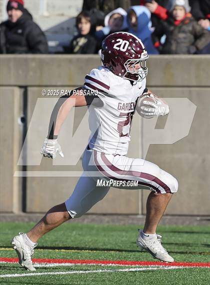 Thumbnail 1 in Garden City @ East Islip (Long Island Division II Final) photogallery.