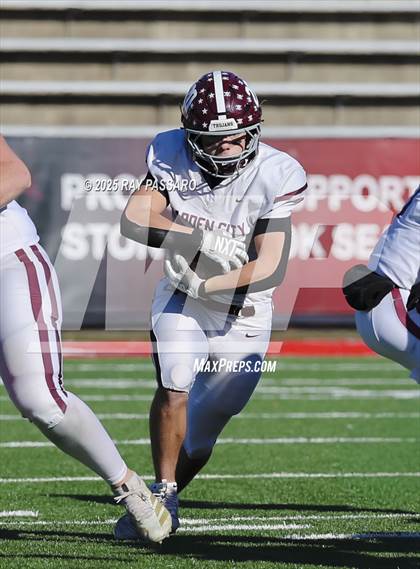 Thumbnail 1 in Garden City @ East Islip (Long Island Division II Final) photogallery.