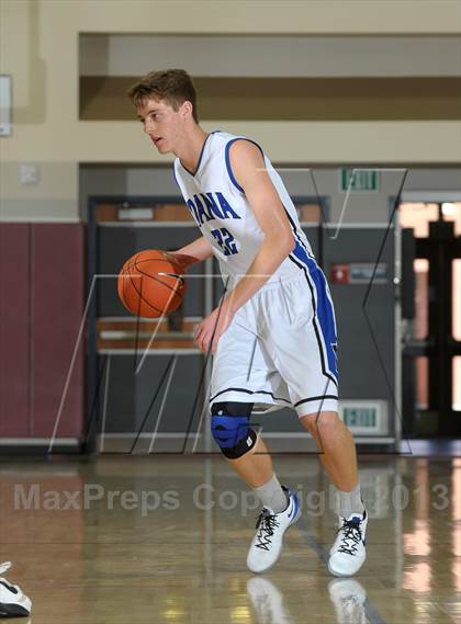Thumbnail 3 in Dana Hills vs. El Camino (MaxPreps Holiday Classic) photogallery.