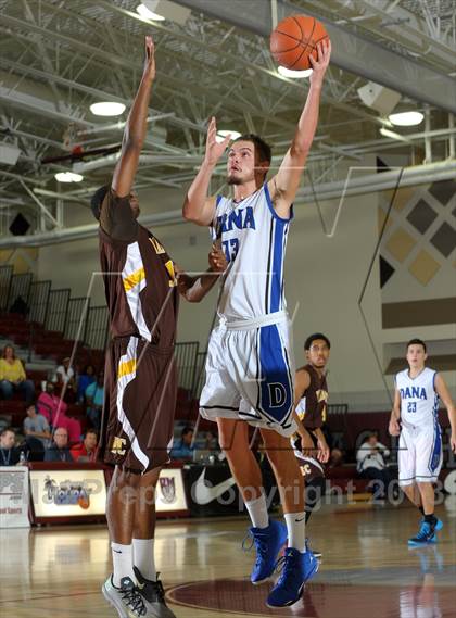 Thumbnail 3 in Dana Hills vs. El Camino (MaxPreps Holiday Classic) photogallery.