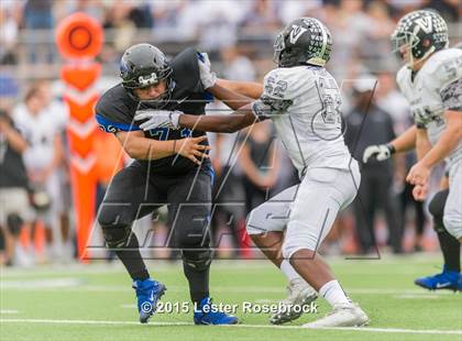 Thumbnail 2 in Vandegrift vs. Vela (UIL 5A Regional Playoffs) photogallery.