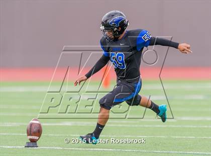 Thumbnail 1 in Vandegrift vs. Vela (UIL 5A Regional Playoffs) photogallery.