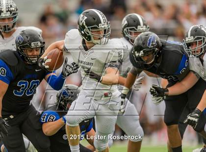 Thumbnail 1 in Vandegrift vs. Vela (UIL 5A Regional Playoffs) photogallery.