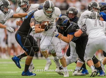 Thumbnail 2 in Vandegrift vs. Vela (UIL 5A Regional Playoffs) photogallery.
