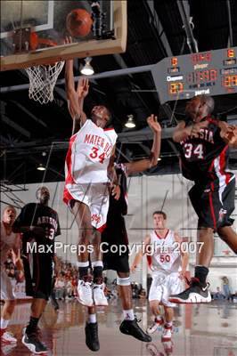 Thumbnail 1 in Artesia vs Mater Dei (Orange Holiday Classic) photogallery.