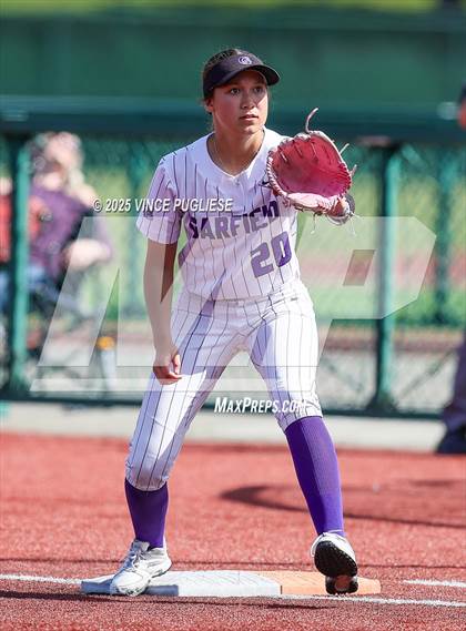 Thumbnail 2 in Garfield @ Stanwood (WIAA 3A 1/4 Finals) photogallery.