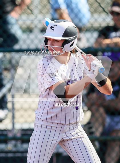 Thumbnail 1 in Garfield @ Stanwood (WIAA 3A 1/4 Finals) photogallery.