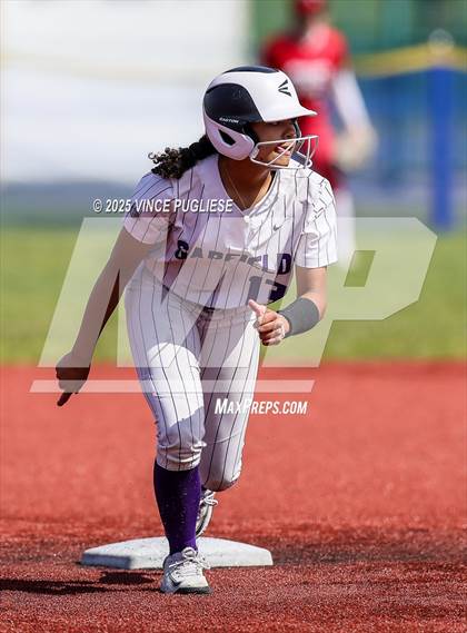 Thumbnail 3 in Garfield @ Stanwood (WIAA 3A 1/4 Finals) photogallery.