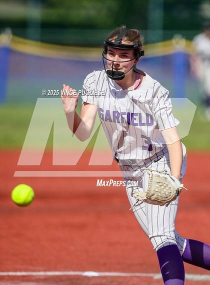 Thumbnail 1 in Garfield @ Stanwood (WIAA 3A 1/4 Finals) photogallery.