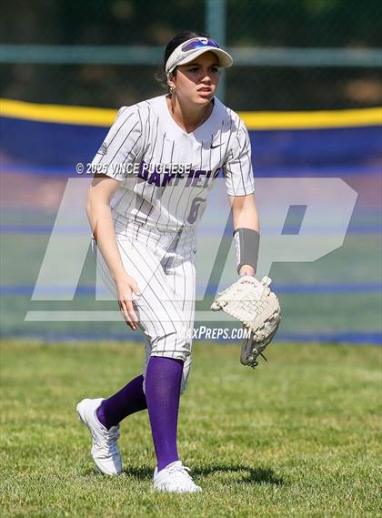 Thumbnail 1 in Garfield @ Stanwood (WIAA 3A 1/4 Finals) photogallery.