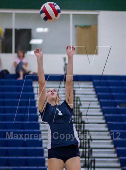 Thumbnail 1 in Woodgrove vs. Potomac Falls photogallery.