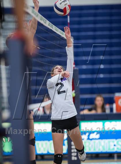 Thumbnail 2 in Woodgrove vs. Potomac Falls photogallery.
