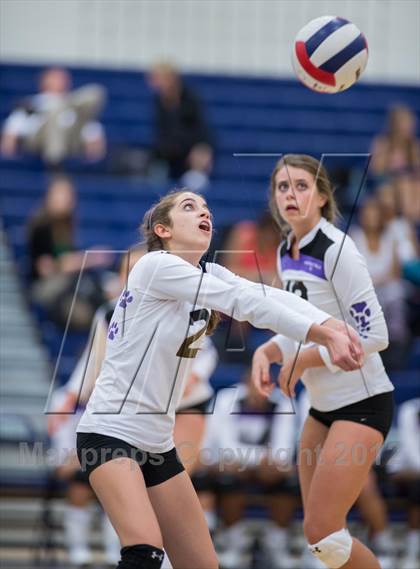 Thumbnail 1 in Woodgrove vs. Potomac Falls photogallery.