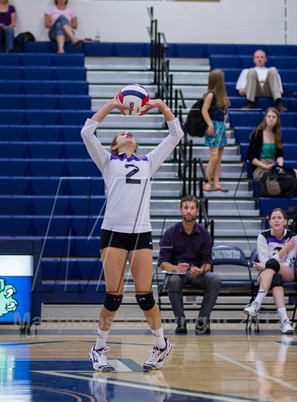 Thumbnail 1 in Woodgrove vs. Potomac Falls photogallery.