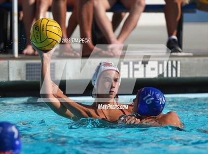 Thumbnail 2 in Laguna Beach @ Los Alamitos photogallery.