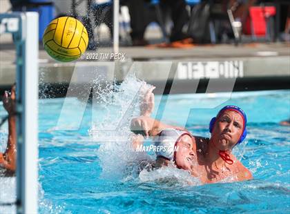 Thumbnail 1 in Laguna Beach @ Los Alamitos photogallery.
