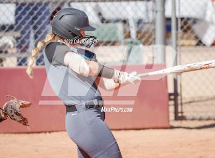 Thumbnail 1 in Highland vs. Hamilton photogallery.