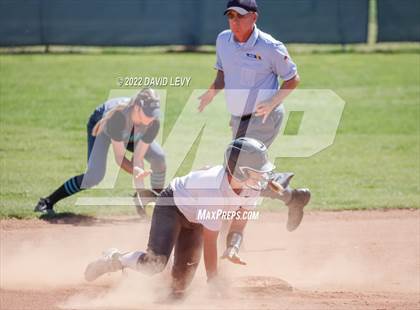 Thumbnail 1 in Highland vs. Hamilton photogallery.