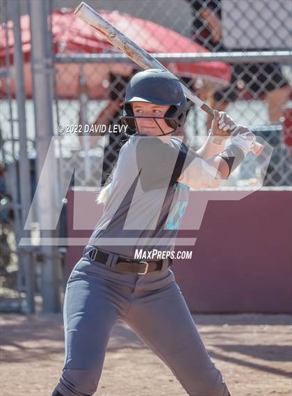 Thumbnail 2 in Highland vs. Hamilton photogallery.