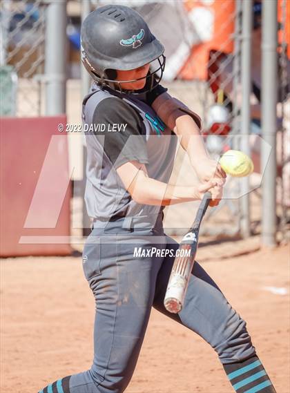 Thumbnail 2 in Highland vs. Hamilton photogallery.