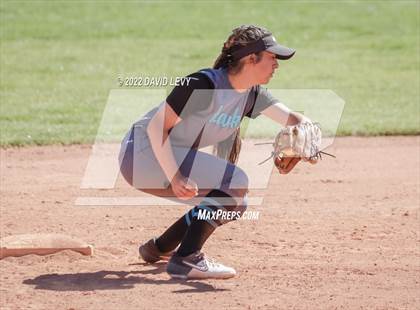 Thumbnail 2 in Highland vs. Hamilton photogallery.
