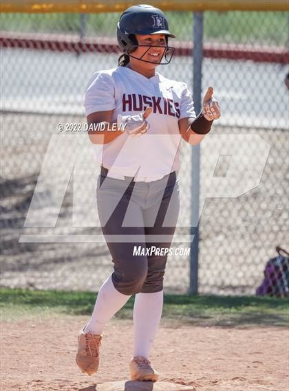 Thumbnail 2 in Highland vs. Hamilton photogallery.