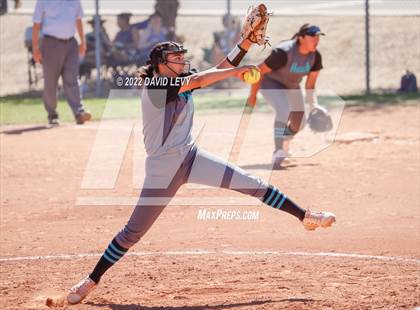Thumbnail 3 in Highland vs. Hamilton photogallery.